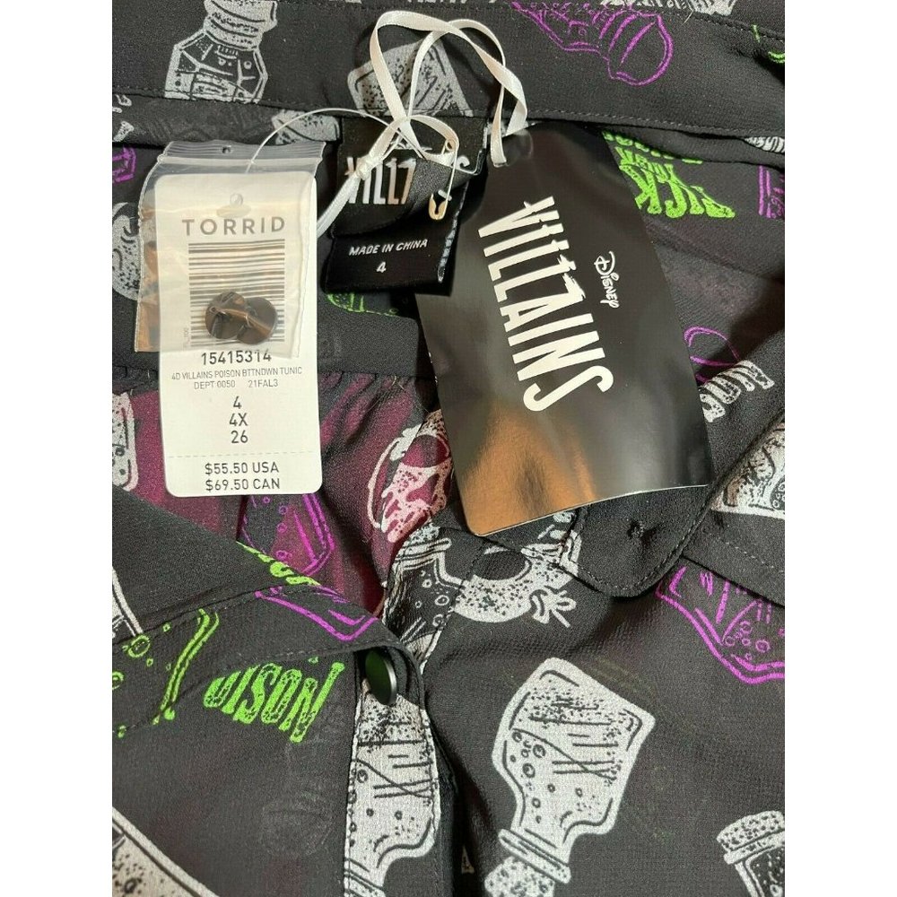 Torrid Disney Villains Plus 4 Black Button Down Poison Graphic 3/4 Sleeve Top - Picture 6 of 6